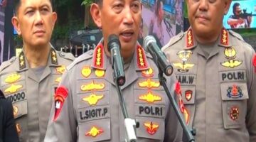 Kapolri Langsung Temui Keluarga Ojol Korban Rantis Brimob di RSCM