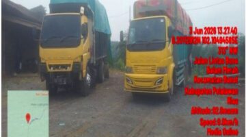 Dua Truk Bermuatan Kayu Alam Diduga Hasil Pembalakan Liar Diamankan Polsek Bunut